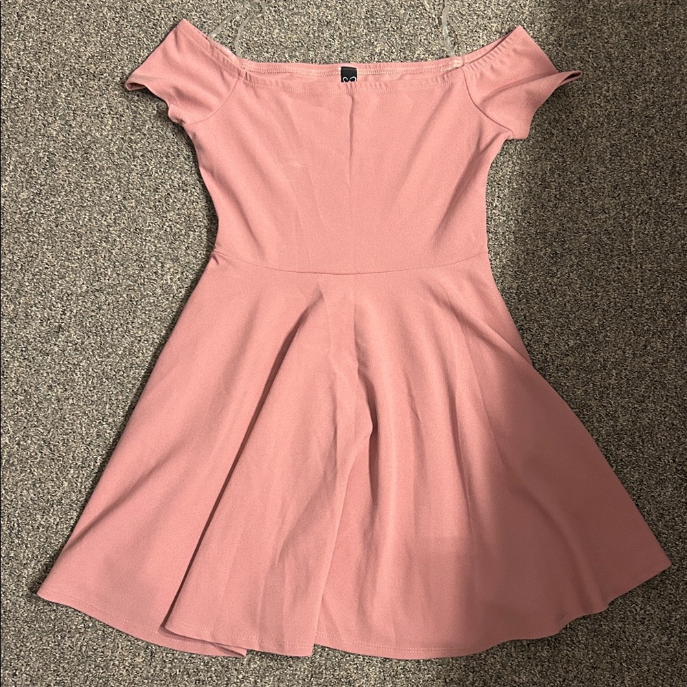 Pink Off-Shoulder short Dress with pockets M